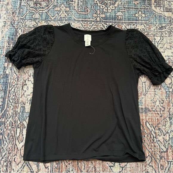 Joie Eyelet Puff Sleeve Knit Cotton Short Sleeve Crew Neck Blouse Pullover Top M - Picture 5 of 8